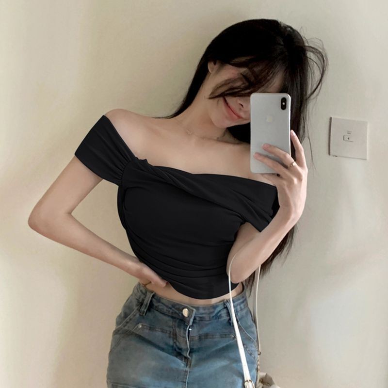 เสื้อครอป เปิดไหล่ เสื้อสไตล์เกาหลี CN2333