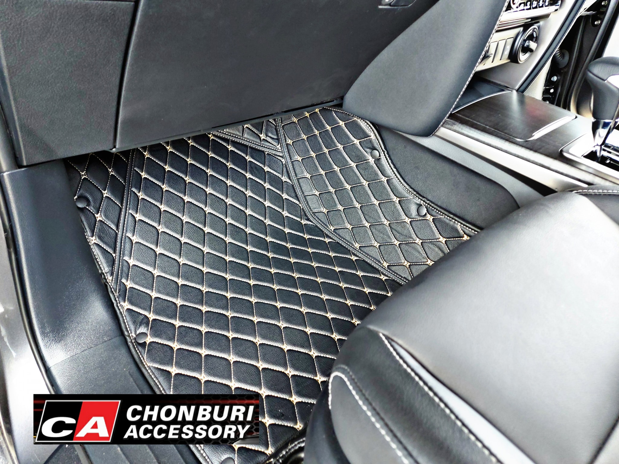 พรมปูพื้นรถยนต์ 6D โตโยต้า ฟอร์จูนเนอร์