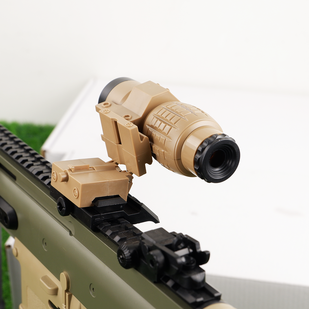 สโคปพับข้าง สีทราย ซูม 2-3 เท่า ปรับระยะซูมได้ ขนาดราง 20 mm (SCS)