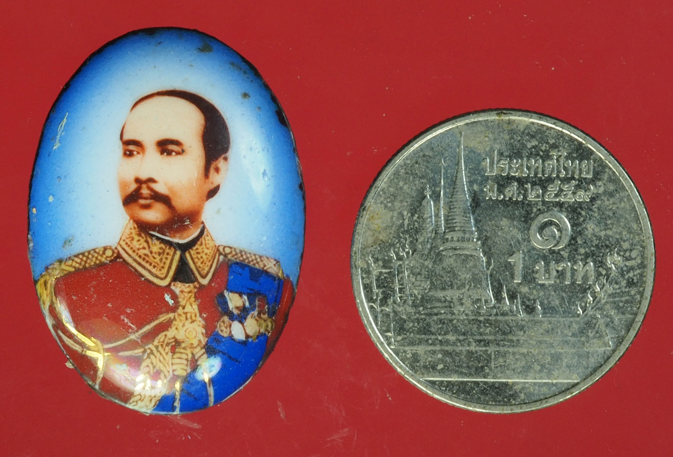 A11 ล็อกเก็ตในหลวงรัชกาลที่ 5 ไม่ทราบที่และปีสร้าง 5