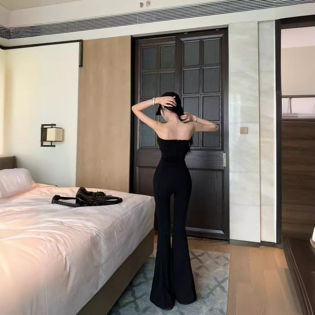 ชุดเซท เสื้อ+กางเกงขาม้า พร้อมส่งด่วนในไทย