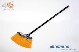 ไม้กวาดไนล่อน Champion Professional ขนาดใหญ่ ขนอ่อน