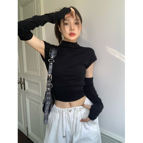 เสื้อคอเต่า เว้าหลังสุดชิคสำหรับผู้หญิง แถมฟรี ปลอกแขนบาร์บี้ CN2159