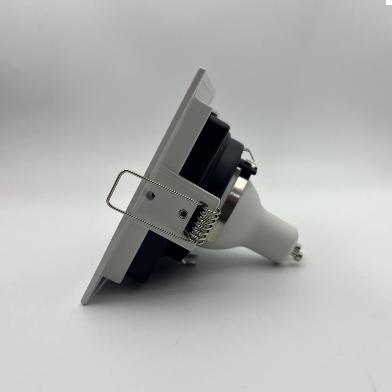 โคมไฟดาวน์ปรับได้ Recessed Downlight Square Adjustable Die-casting aluminum White + Black Color IP20