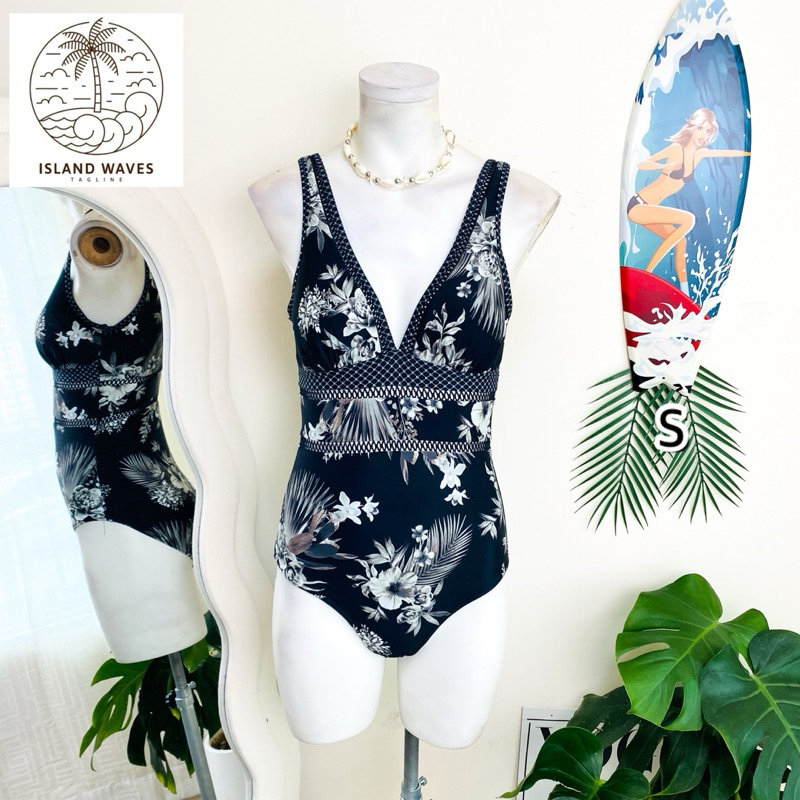 ไซด์ S แบรนด์ Island wave แท้ 100%🌸วันพีช ชุดว่ายน้ำ One-piece ทะเล ชายหาด ลายดอกไม้ Beach summer ชุดปาร์ตี้