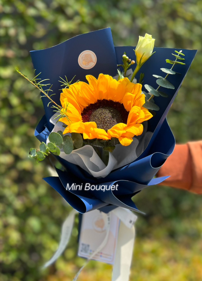 Mini Bouquet ช่อดอกทานตะวัน จำนวน 1 ดอก พร้อมตกแต่ง สามารถเปลี่ยนสีได้