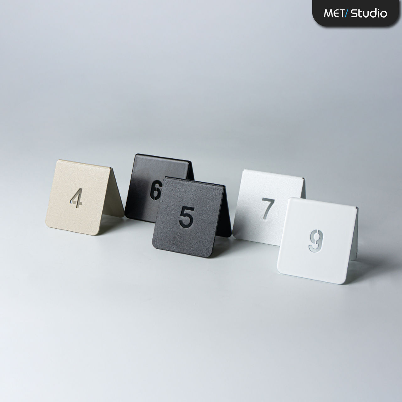 ป้ายหมายเลขโต๊ะ MET Studio |เลือกหมายเลขได้เอง 1-99 พ่นสี Powder Coat ทนแดด กันน้ำทนแดด กันน้ำ สำหรับร้านอาหาร ร้านกาแฟ