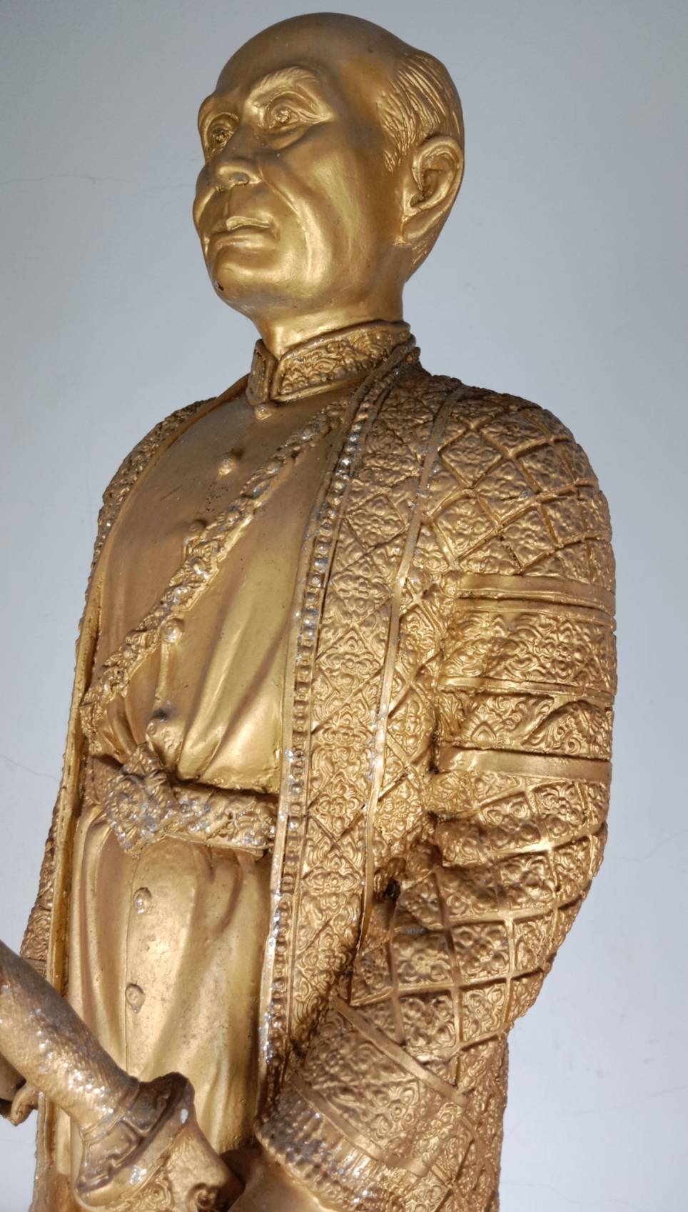 325.พระบรมรูปหล่อพระบาทสมเด็จพระจอมเกล้าเจ้าอยู่หัวรัชกาลที่4(องค์ใหญ่)