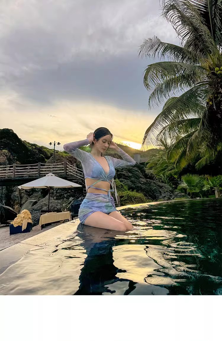 ชุดว่ายน้ำ บิกินี่ ครบเซท สินค้าพร้อมส่งในไทย