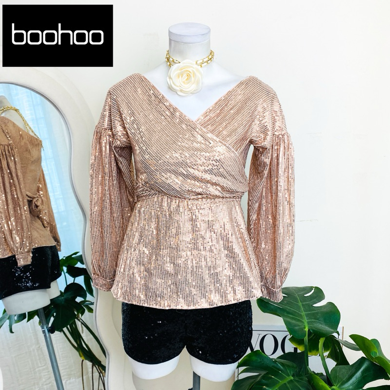 ไซด์ M แบรนด์ boohoo แท้ 100%🌸เสื้อ ผูกโบว์หลัง ครอป งานเกล็ดวิบวับ สีโรสโกล ใส่ออกงาน ชุดออกงาน ชุดปาร์ตี้ วันเกิด