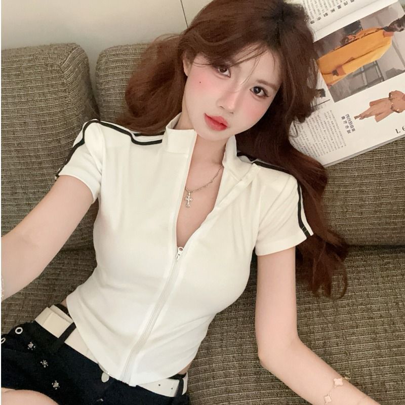 เสื้อครอป สตรีท ซิปหน้า รหัส CN2676