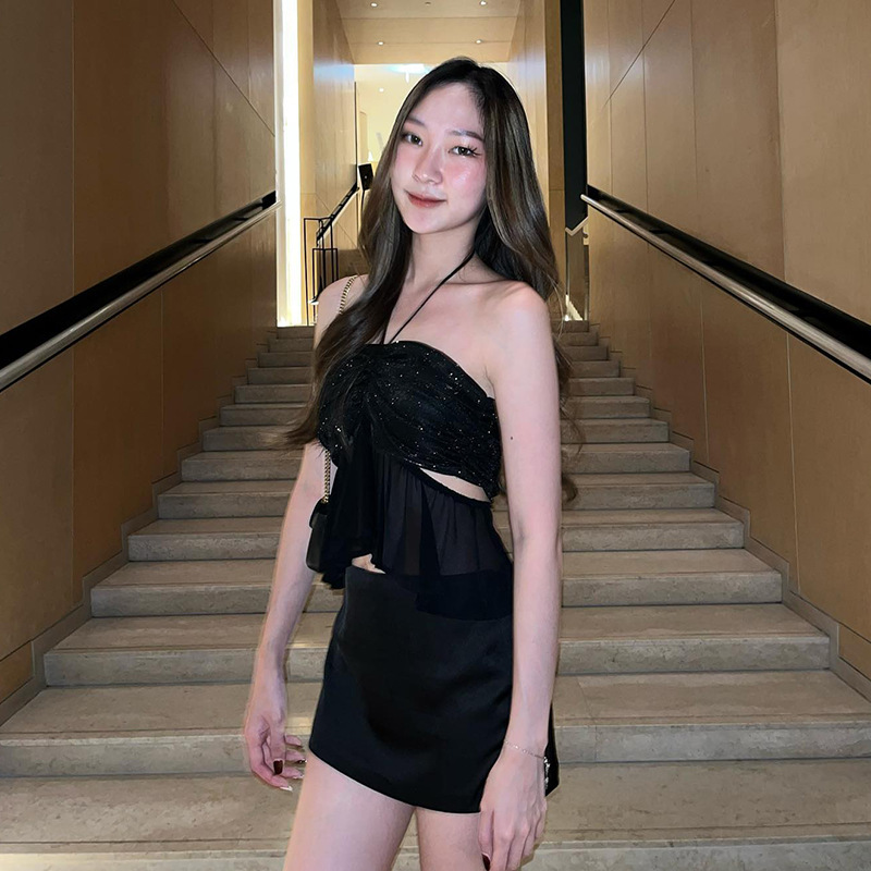 เสื้อเกาะอกวิ๊ง กากเพชร แต่งระบายซีฟอง GB24067