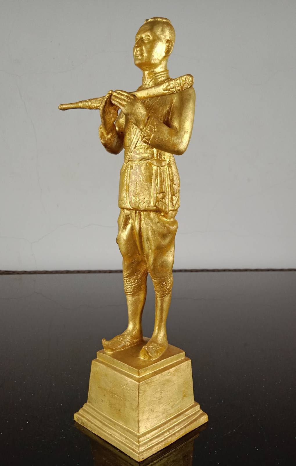 402.พระบรมรูปหล่อสมเด็จพระบวรราชเจ้ามหาสุรสิงหนาท