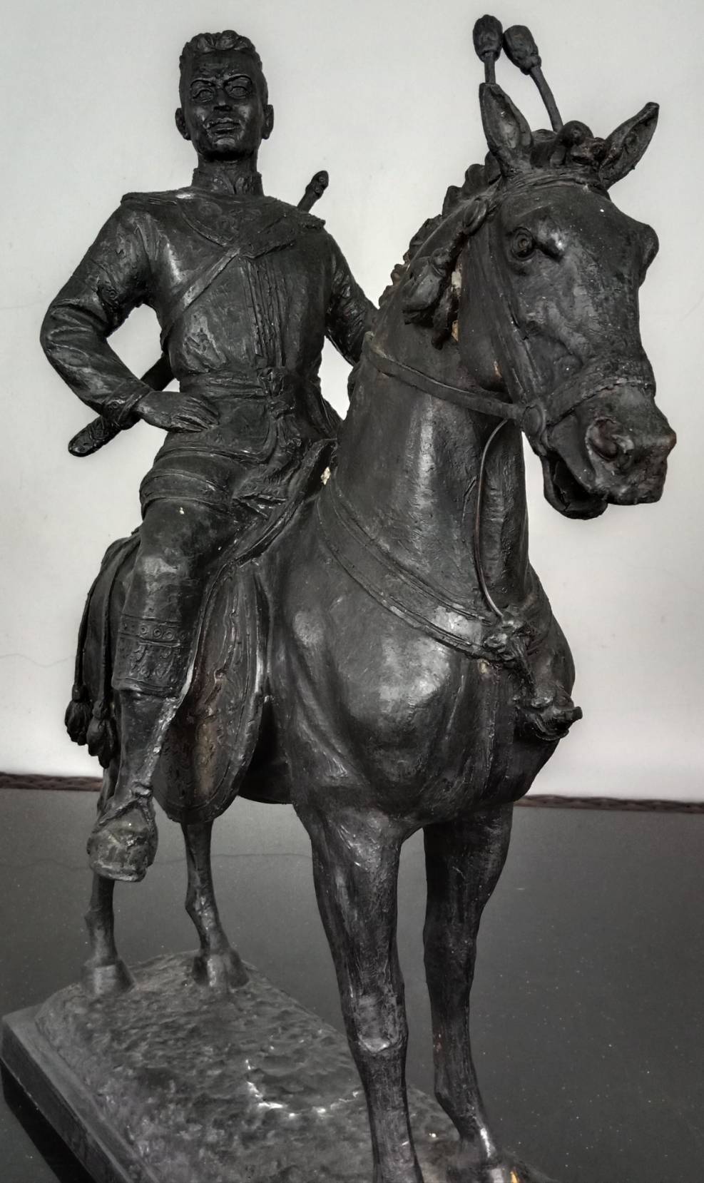 487.พระบรมรูปหล่อสมเด็จพระนเรศวรมหาราชทรงม้าศึก