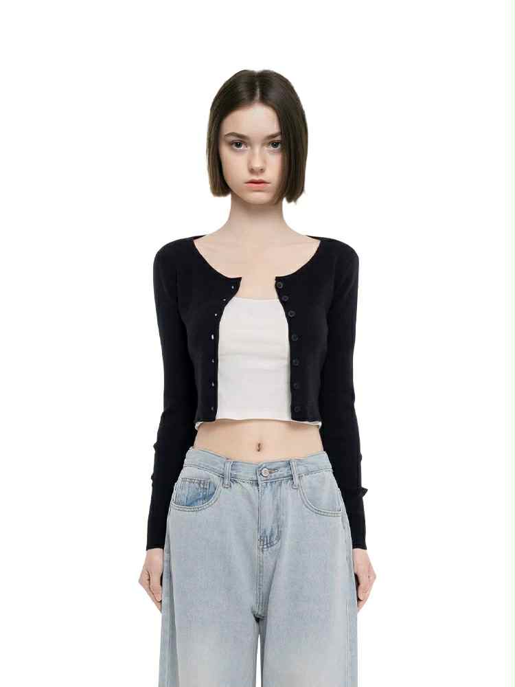 เสื้อครอป แขนยาว ไหมพรม สไตลส์เกาหลี พร้อมส่งในไทย