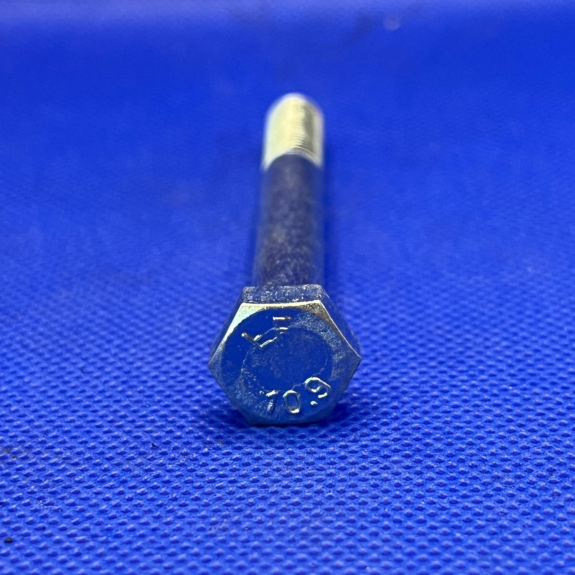 (6 ตัว) สกรูหัวเหลี่ยมมิลขาว M8x75mm เกลียว 1.25 TL20mm เกรด 10.9 ชุบซิงค์