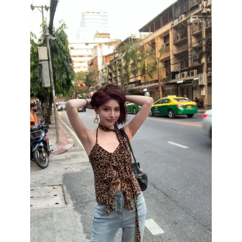 เสื้อสายเดี่ยว ลายเสือ เสื้อแซ่บๆ CN2585