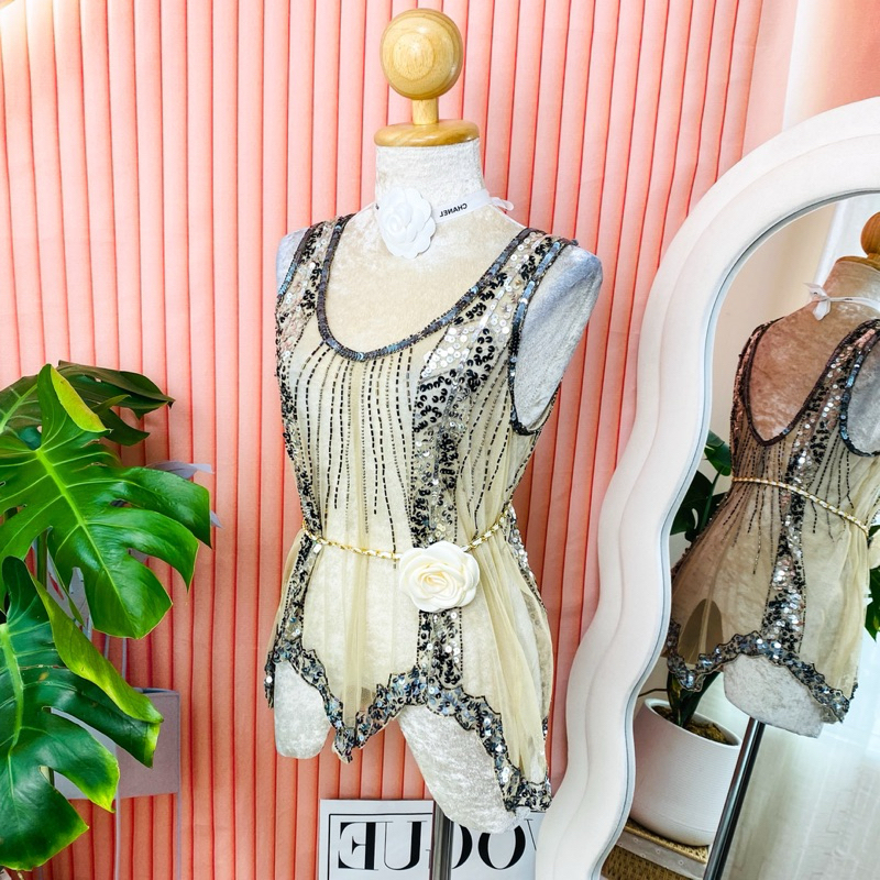 ไซด์ M-L แบรนด์ V118 แท้ 100%🌸เสื้อ ซีทรู ปักปล้อง งานเกล็ดวิบวับ สีครีม ใส่ออกงาน ปาร์ตี้ ชุดออกงาน ชุดปาร์ตี้