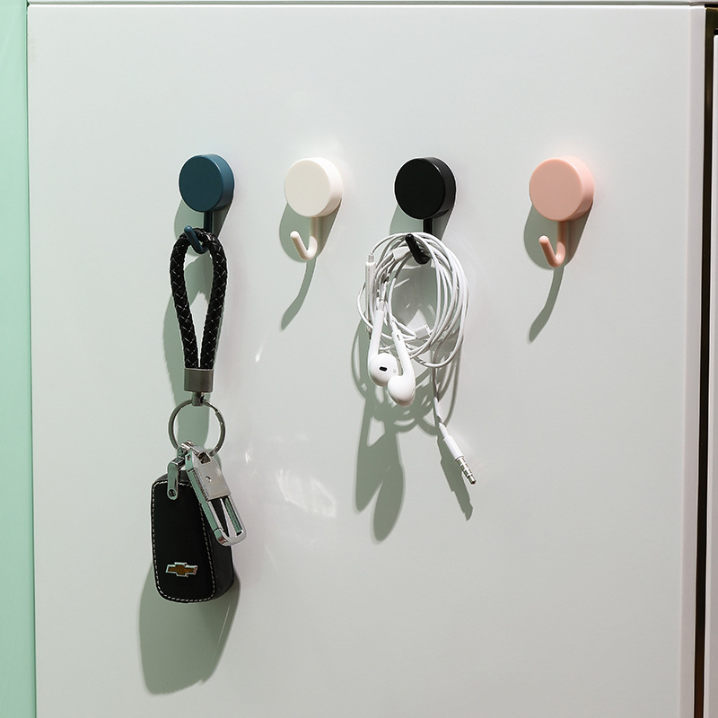 ตะขอ ติดผนัง กาวในตัว แพ็ค 2 ชิ้น คละสี พร้อมส่ง