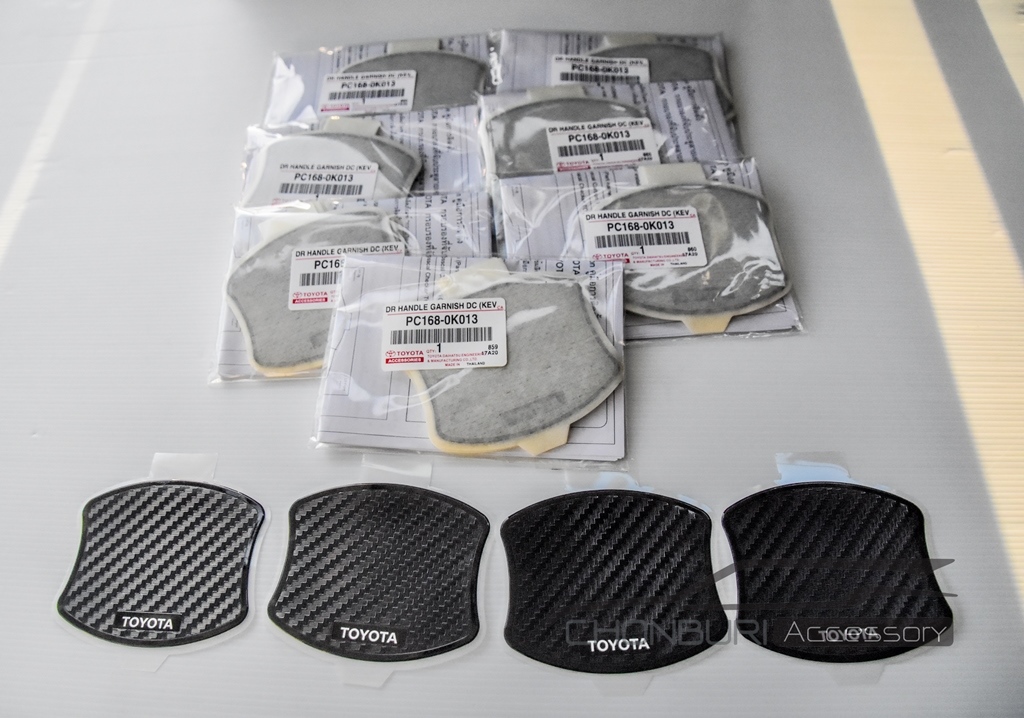 เบ้ามือเปิดกันรอย เคฟล่าคาร์บอน GRsport Legender โตโยต้า ฟอร์จูนเนอร์