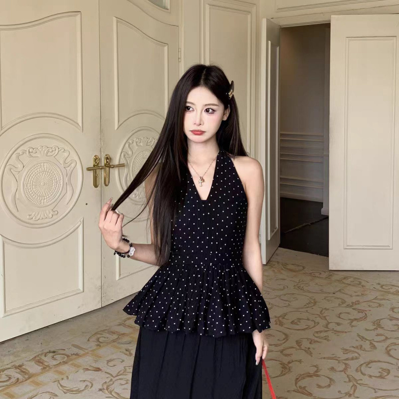 ส่งด่วนในไทย เสื้้อสายเดี่ยว บอลลูน ลายจุด สไตล์เกาหลี พร้อมส่ง CN7562