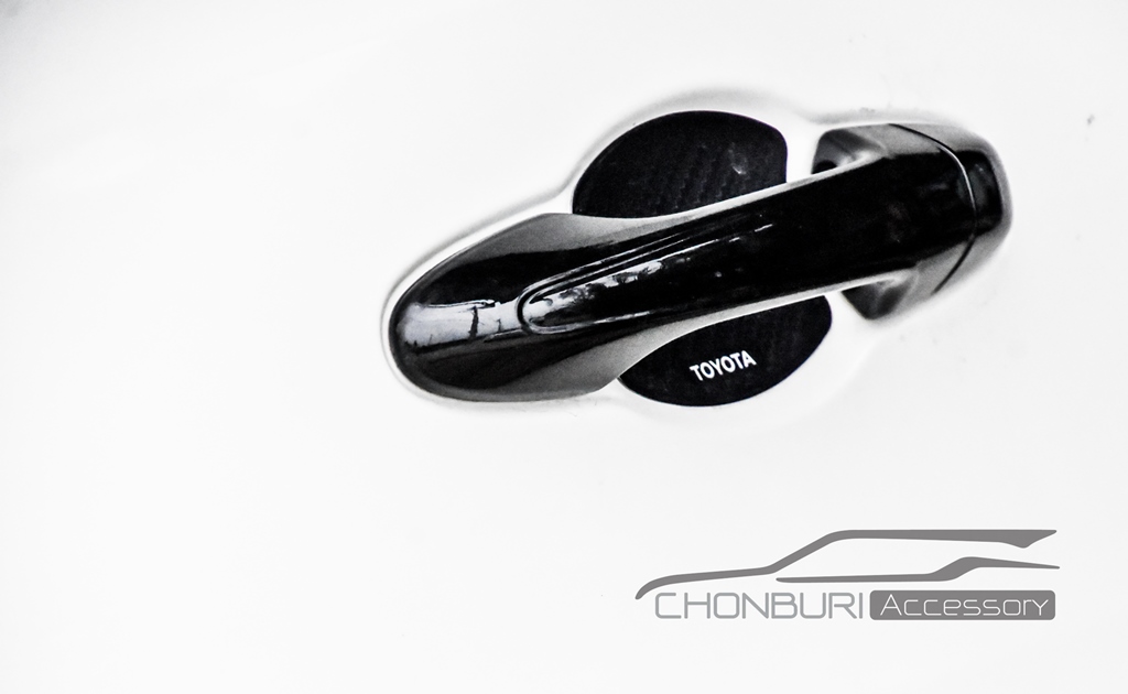 เบ้ามือเปิดกันรอย เคฟล่าคาร์บอน GRsport Legender โตโยต้า ฟอร์จูนเนอร์