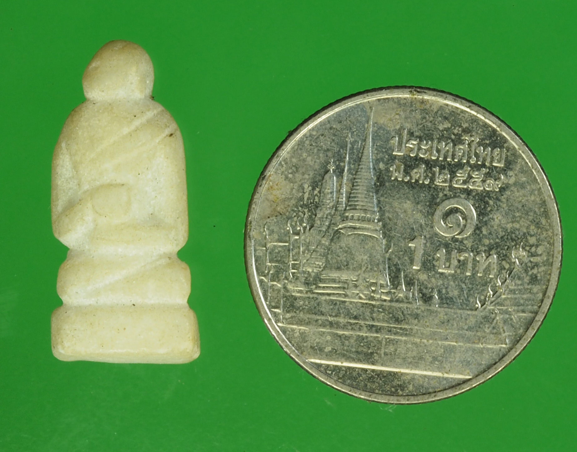 A430 พระสมเด็จพุฒจารย์โต เนื้อหินแกะ ไม่ทราบที่และปีสร้าง 8