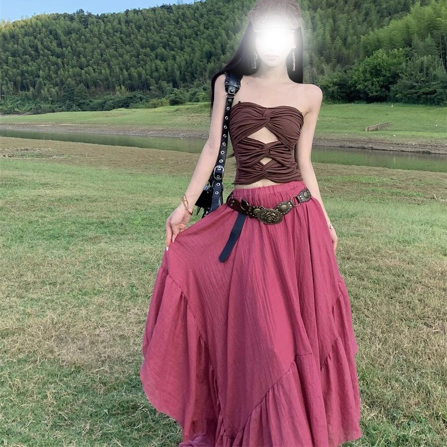 เสื้อเกาะอก ผ้าร่อง ดีเทลหย่น สีน้ำตาล CN2891 พร้อมส่งในไทย