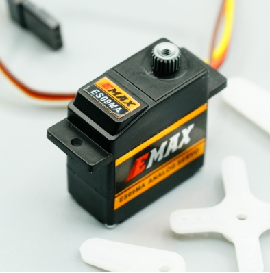 E-MAX ES09MA (Analog Metal gear)