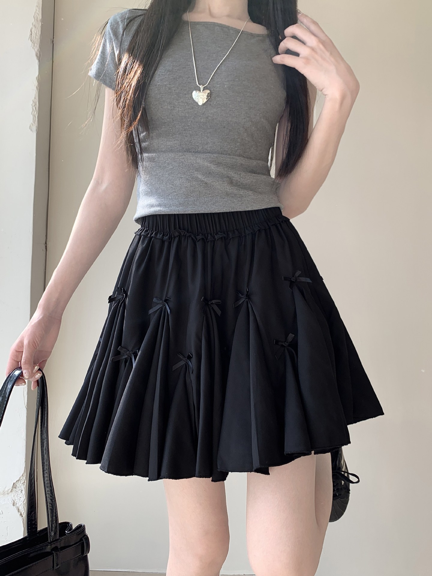 ส่งด่วนในไทย กระโปรง ซับในกางเกง แต่งระบายมินิโบว์ พร้อมส่ง JB2003