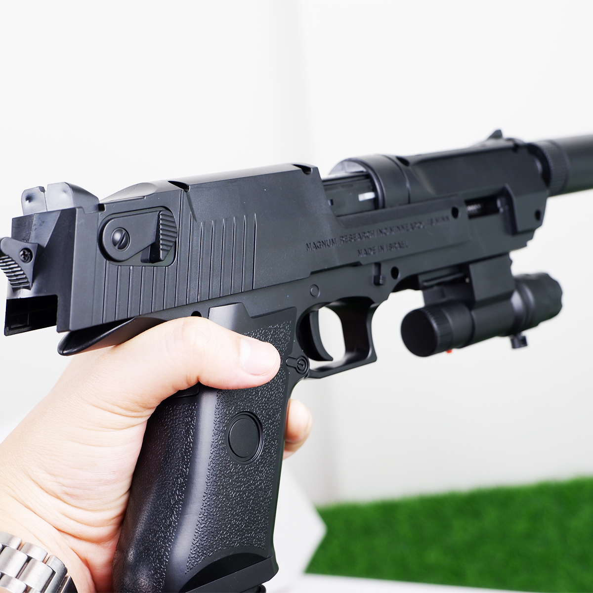 (29)Desert Eagle สีดำล้วน ปืนเจลไฟฟ้า ของเล่น ยิงรัวได้ ชักยิงได้