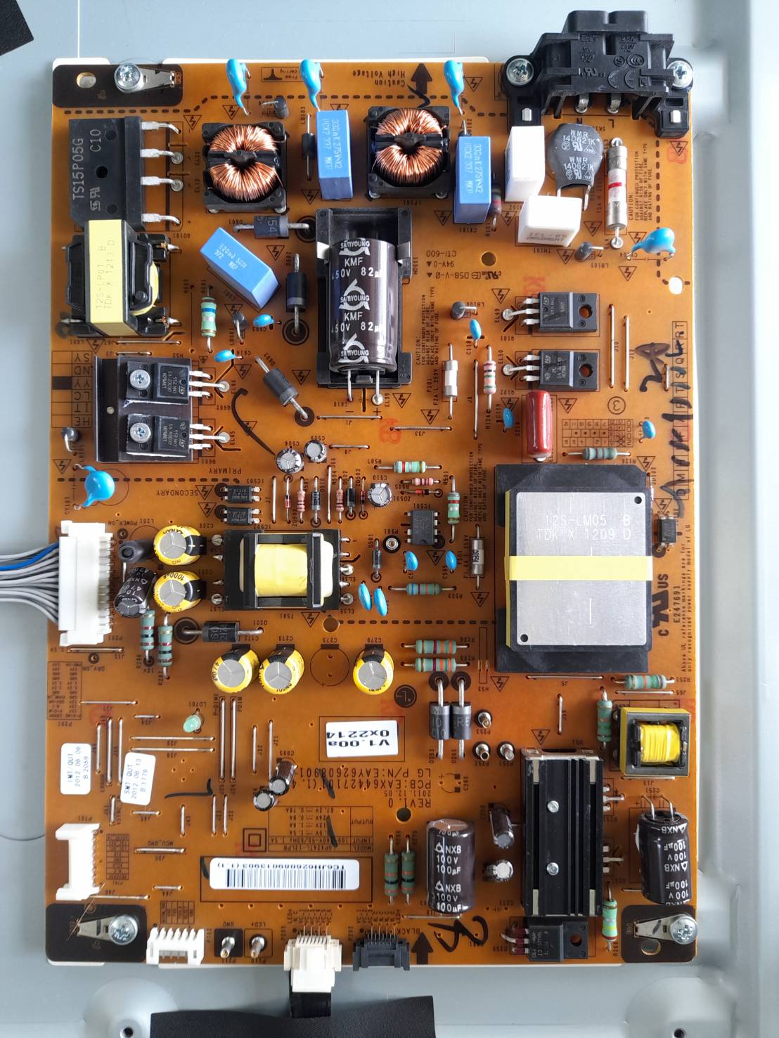 เพาเวอร์ซับพลาย ทีวี แอลจี 42 นิ้ว อะไหล่แท้/ของถอด / มือสอง POWER SUPPLY LG TV ใช้กับรุ่น 42LM6200-TA