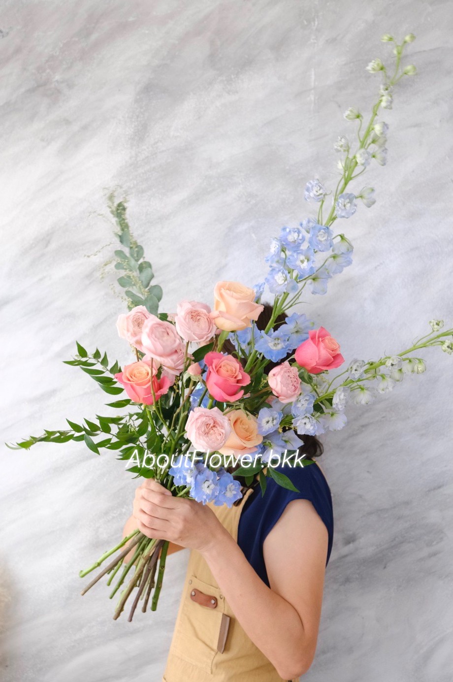 Large Bouquet ช่อดอกไม้สด Style Korea โทนพาสเทล พร้อมตกแต่ง สามารถเปลี่ยนสีได้