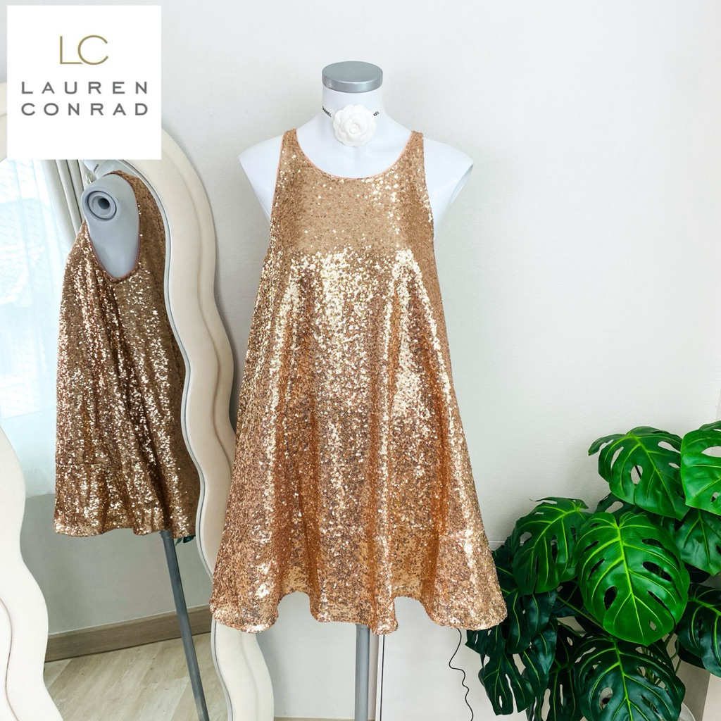 ไซด์ M แบรนด์ LC แท้ 100%🌸เดรส งานเกล็ดวิบวับ สีโรสโกล ใส่ออกงาน ทรงเข้ารูป เดรสออกงาน ชุดปาร์ตี้