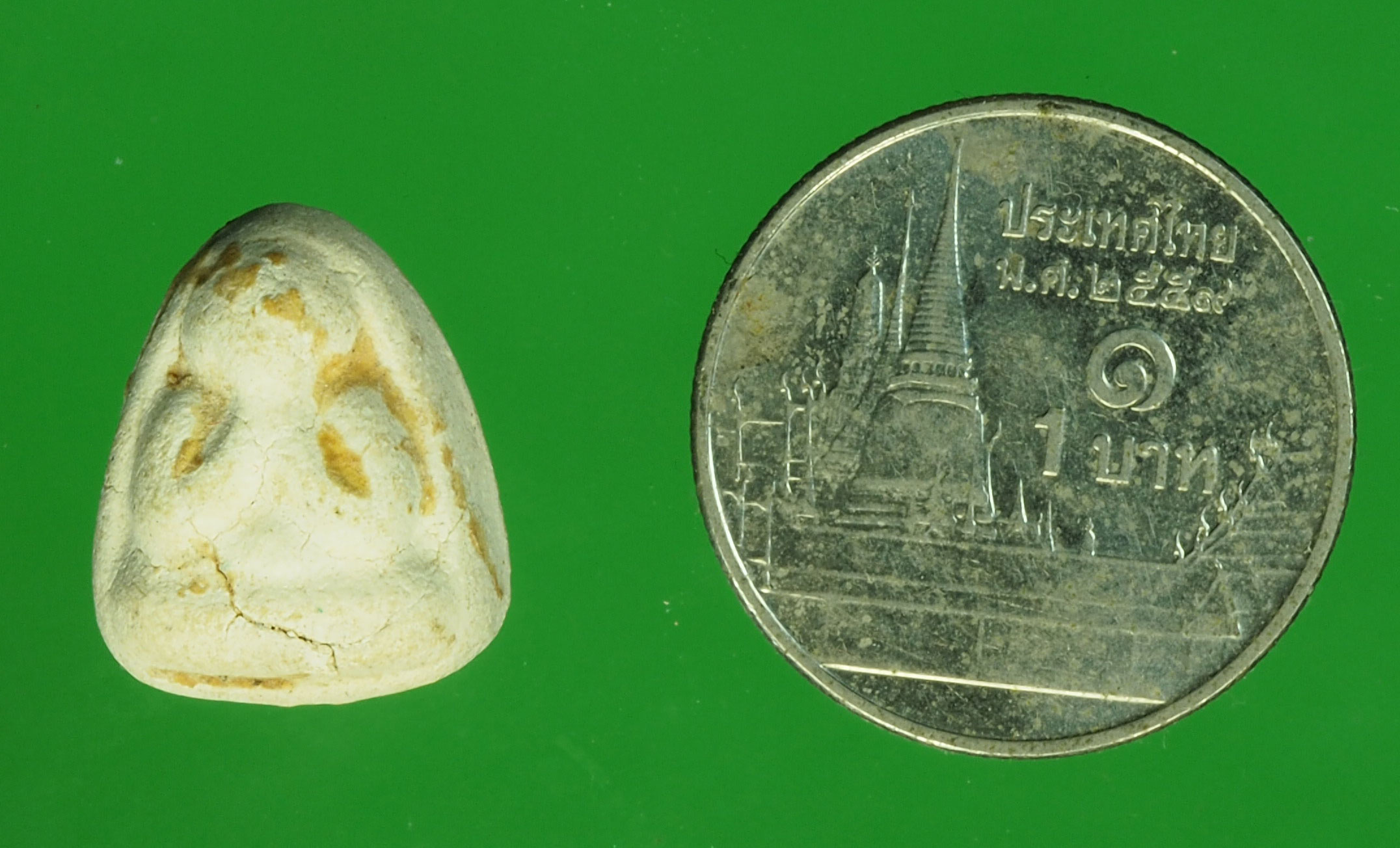 A71 พระปิดตา เนื้อผง ไม่ทราบที่และปีสร้าง 6