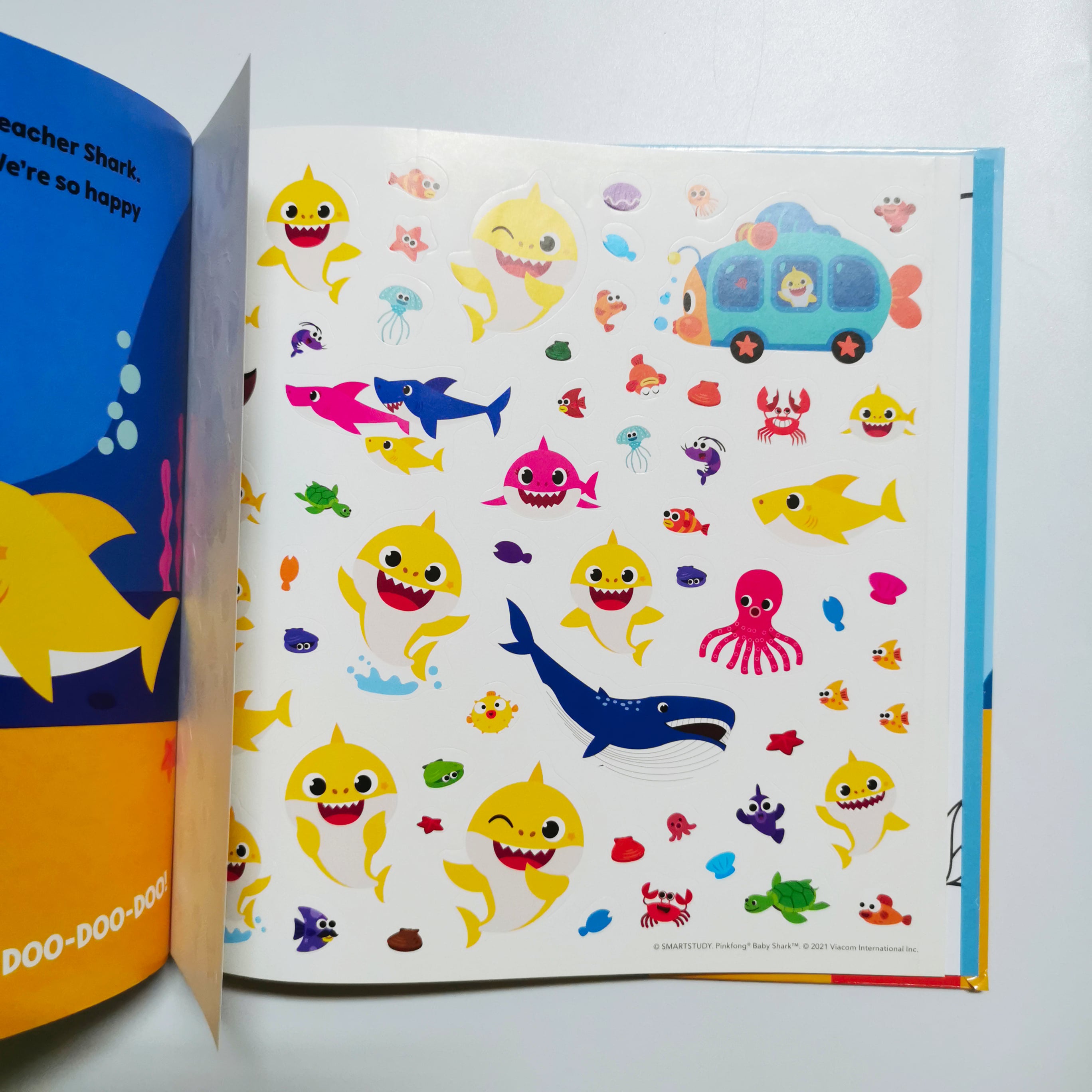 Baby Shark Time for School!