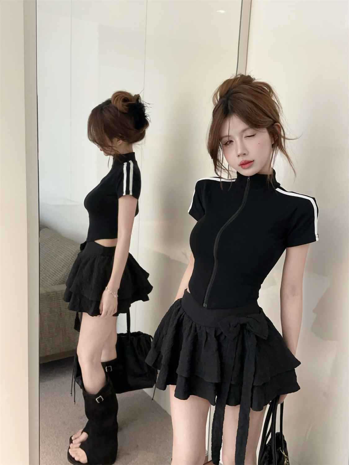 เสื้อครอป สตรีท ซิปหน้า รหัส CN2676