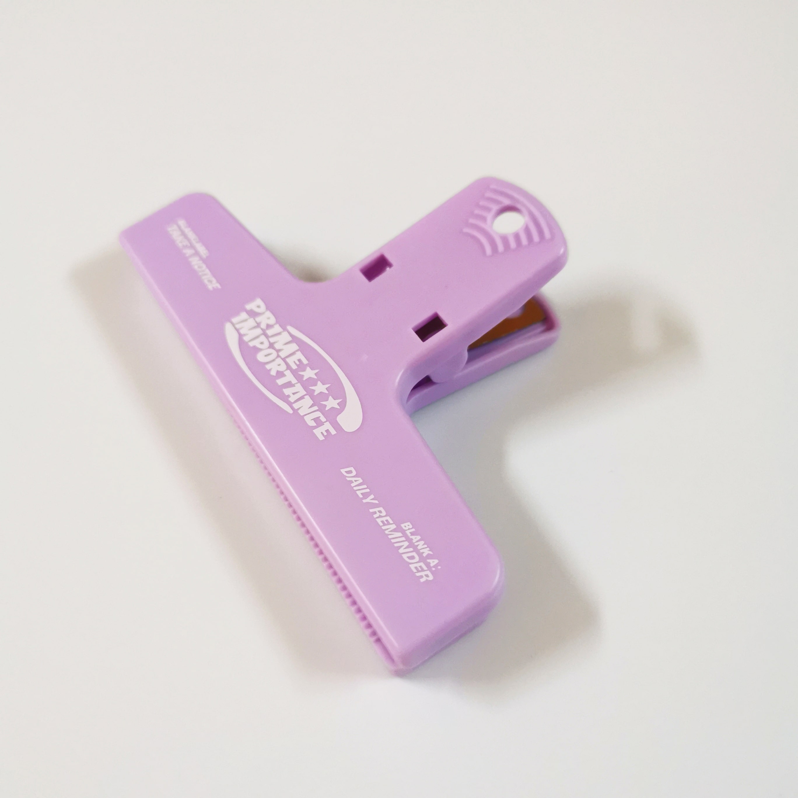Violet Clip