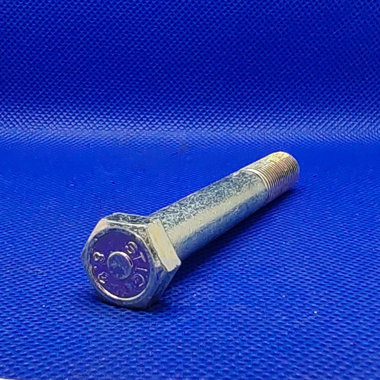 สกรูหัวเหลี่ยมมิลขาว M10x75mm เกลียว 1.25 TL25mm เกรด 8.8