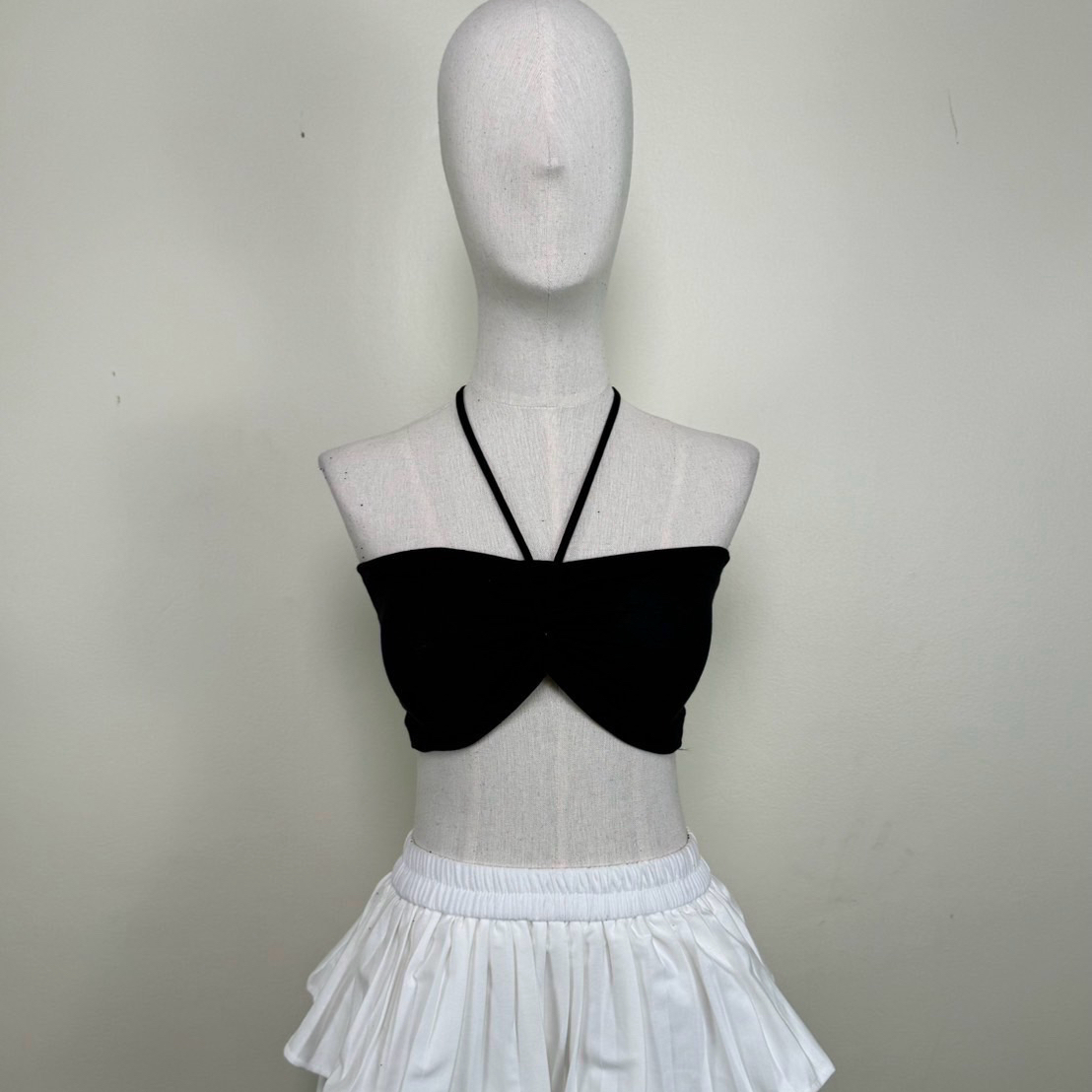 เสื้อยืด เสื้อครอป แฟชั่นยอดฮิต