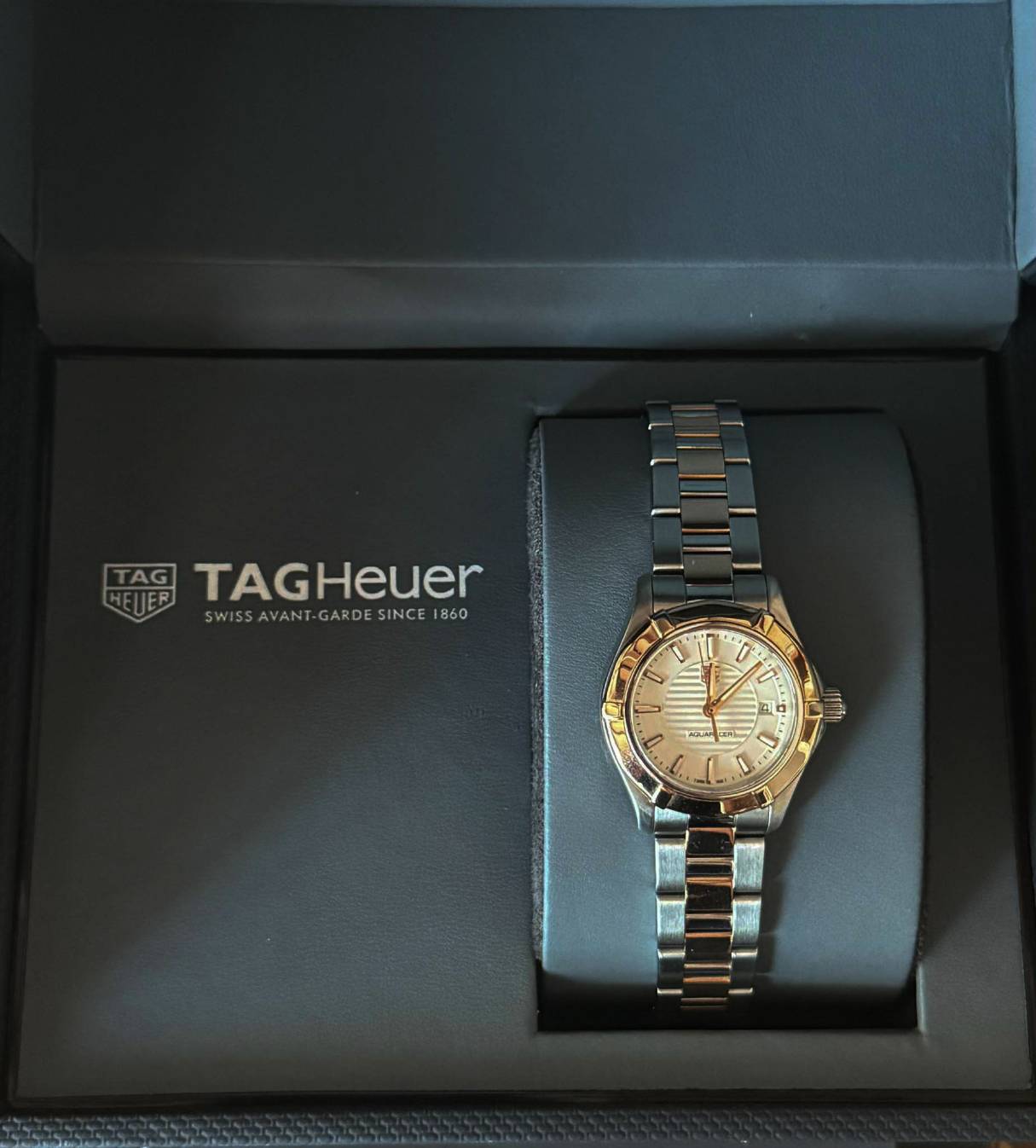 25.TAG Heuer Aquaracer ระบบ Quartz หน้าปัด 28 mm 18k Rose Gold Swiss Ladies Watch พร้อมกล่องแท้+คู่มือ ใบรับประกัน
