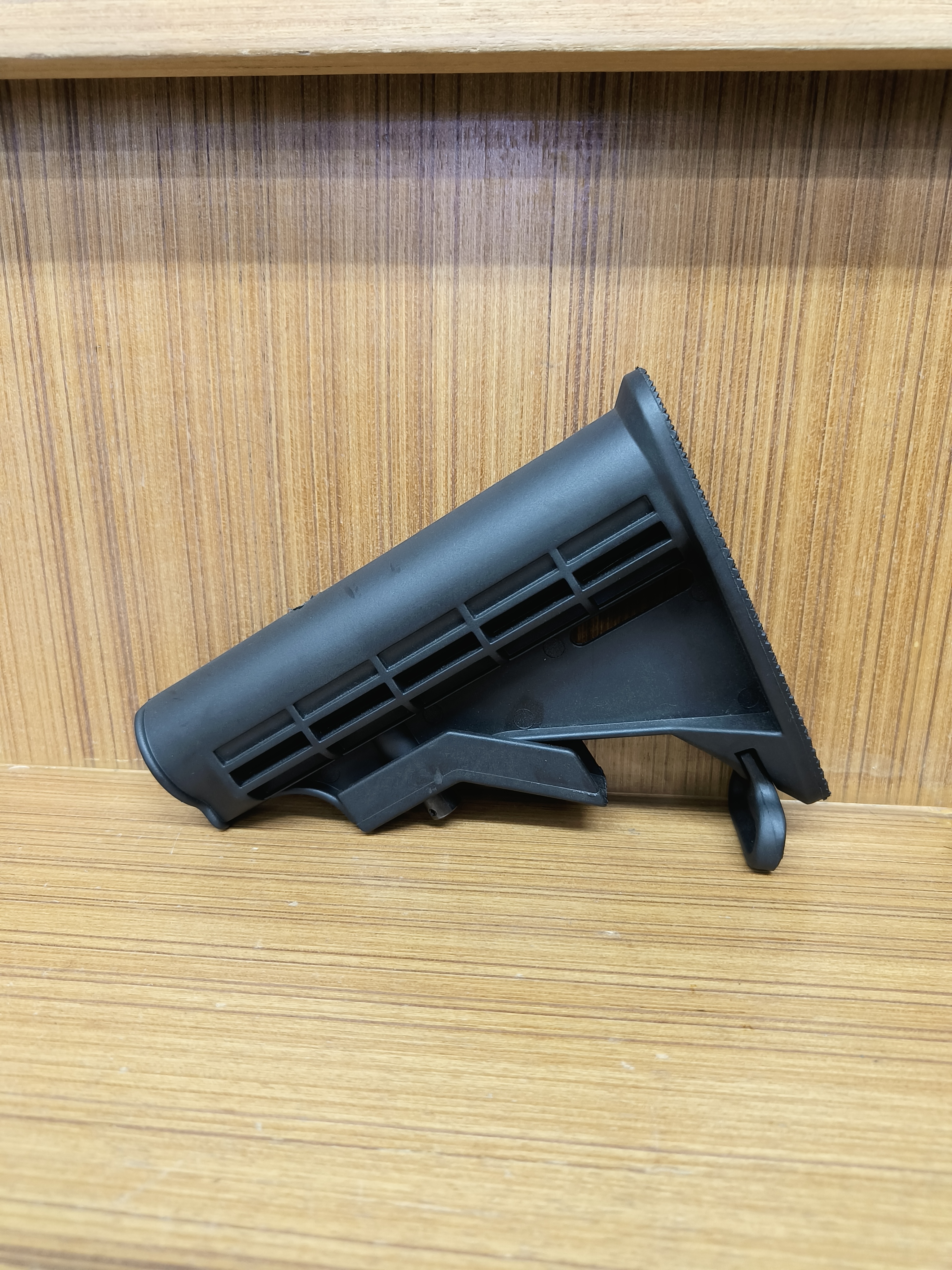 พานท้าย STANDARD M4 สีดำ