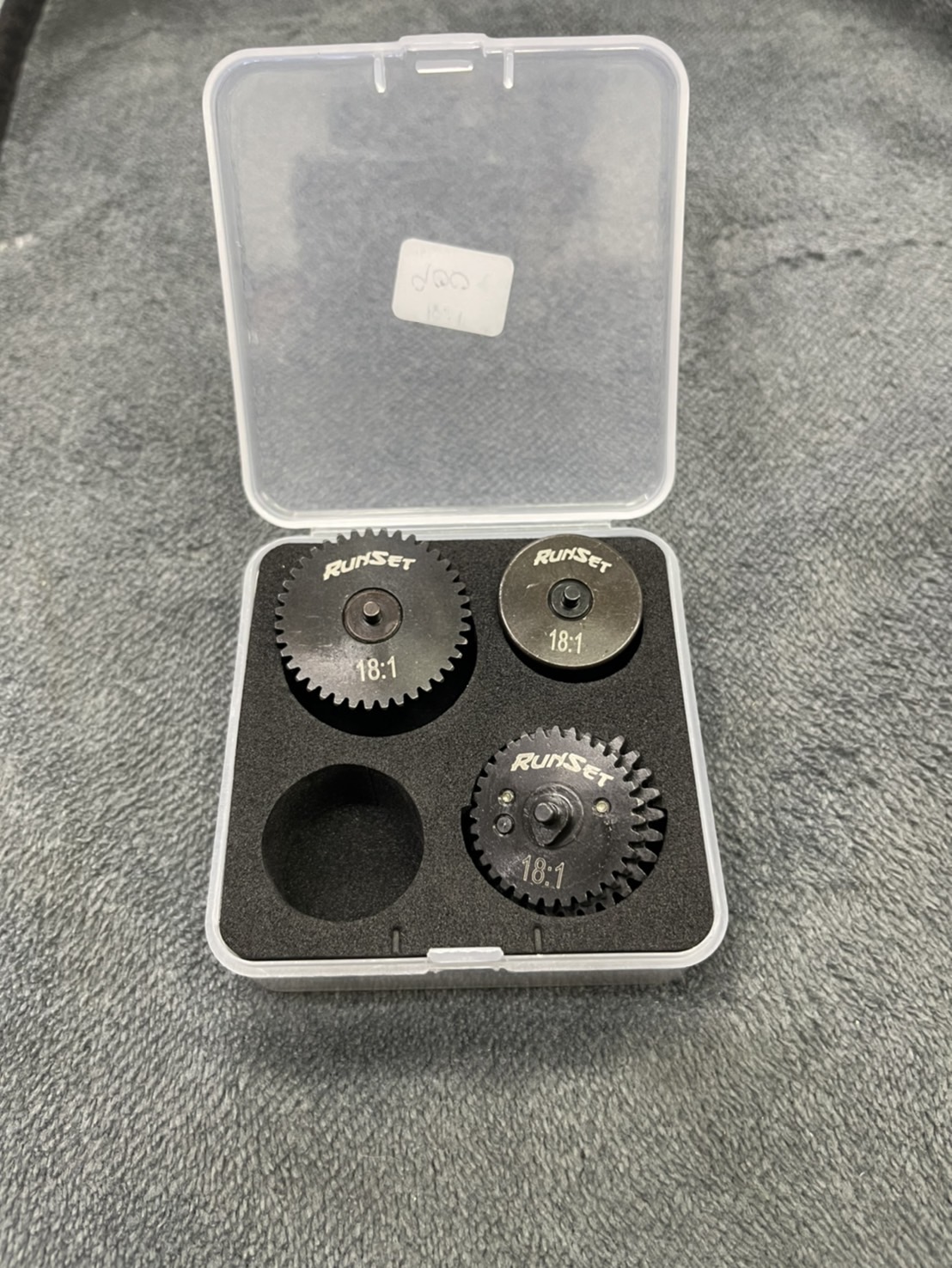 เฟืองเหล็ก RUNSET 18:1