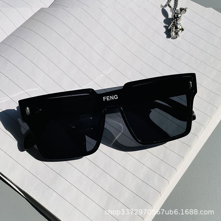 เเว่นตาเเฟชั่น เเว่นตากันเเดด ทรงเหลี่ยม V27 สินค้าพร้อมส่งในไทย