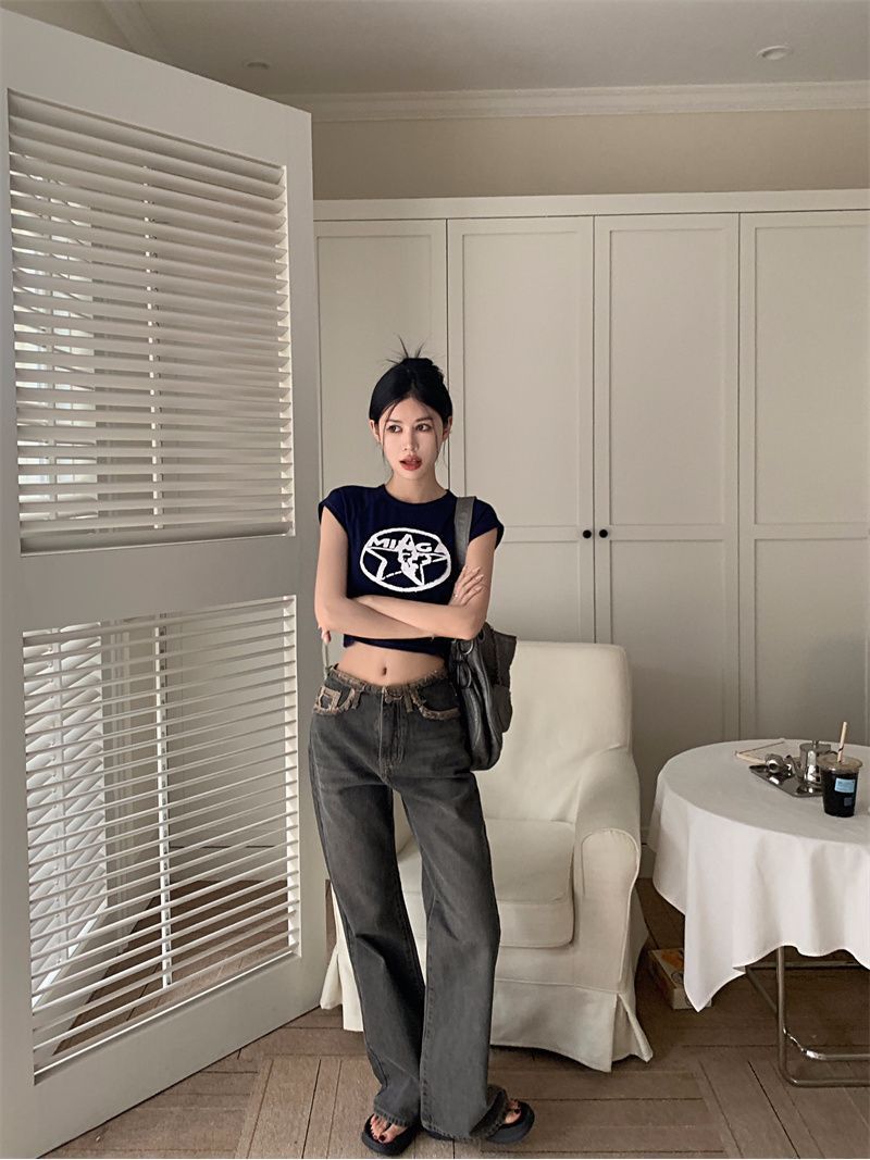 เสื้อยืดY2K เสื้อครอปดำ CN2338