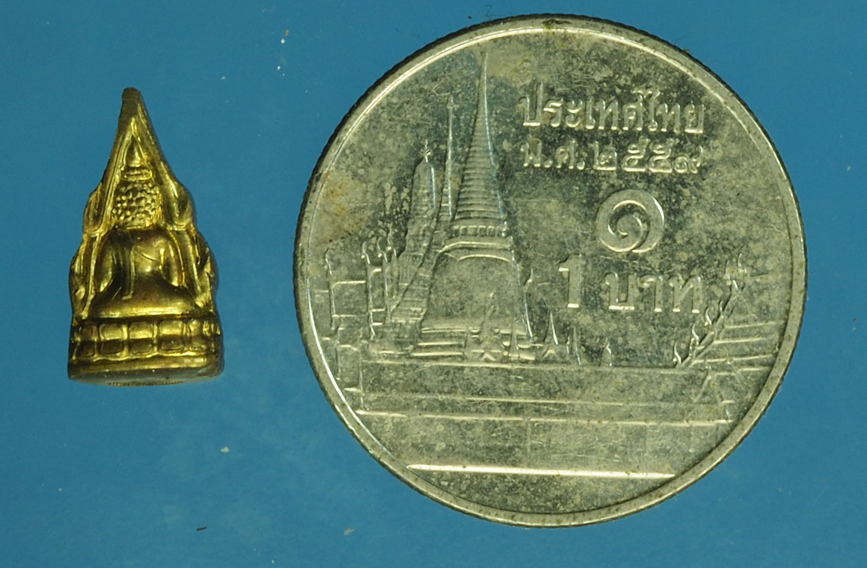 A132 พระพุทธชินราช เนื้อทองเหลือง ไม่ทราบที่และปีสร้าง 54