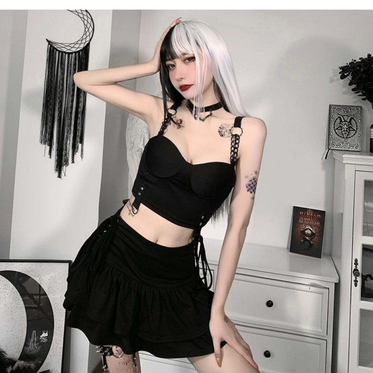 เสื้อครอป สายเดี่ยว สไตล์เกาหลี พร้อมส่ง CN2035