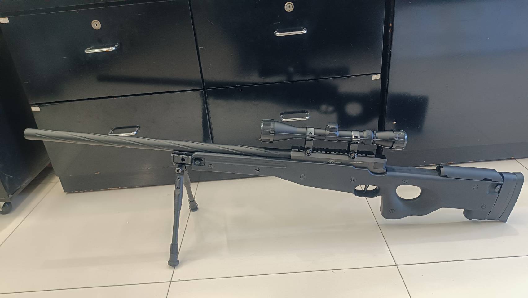 Well MB01D สีดำ ท่อเกลียว - รุ่นอัพเกรด พร้อมกล้อง+ขาทราย+โหลดเดอร์