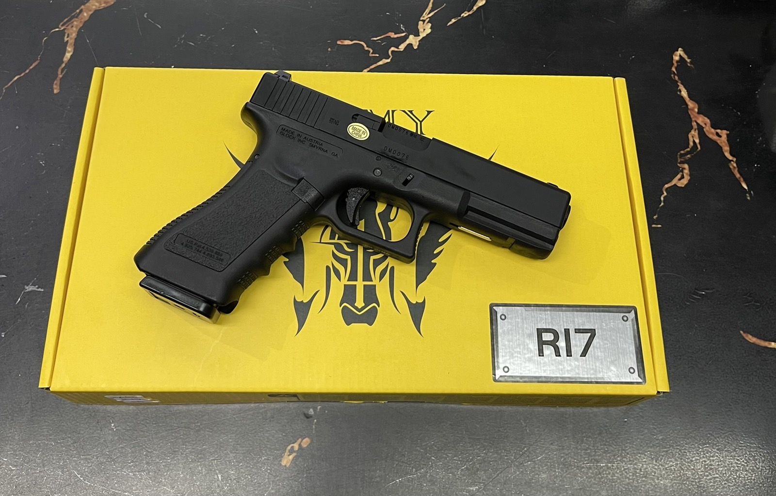 R17 : Glock17 Gen3 ดำ - ARMY Armament