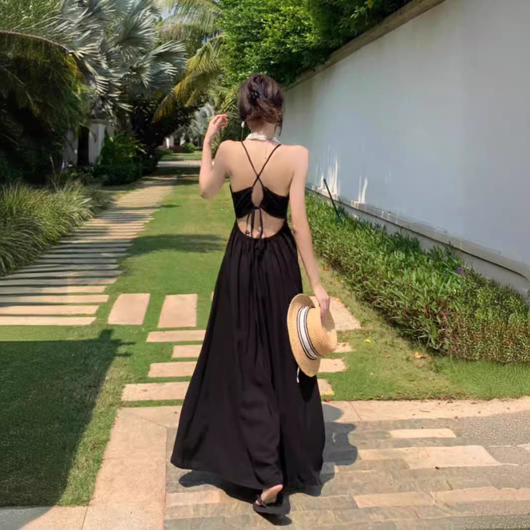 เดรสยาว โชว์หลัง พร้อมส่ง CN6826